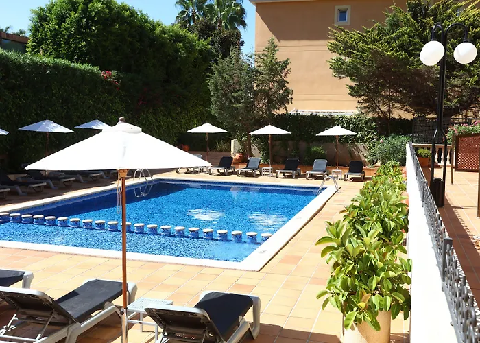 Апартаменти Jade - Adults Only Ель-Ареналь